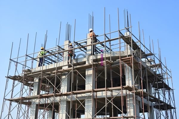Besi Penyangga Bangunan: Jenis, Fungsi, dan Tips Memilih yang Tepat