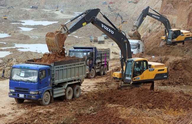 Tempat Sewa Excavator di Pakuan Bogor Terdekat