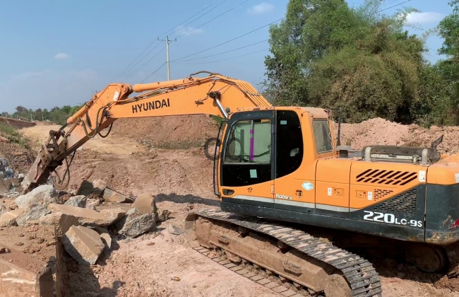 Tempat Sewa Excavator di Semper Jakarta Terdekat