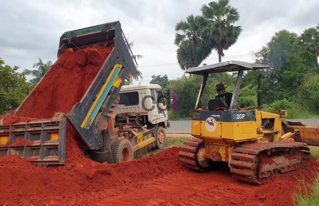 Jual Material Tanah Merah Urug di Bedahan Depok Gratis Ongkir