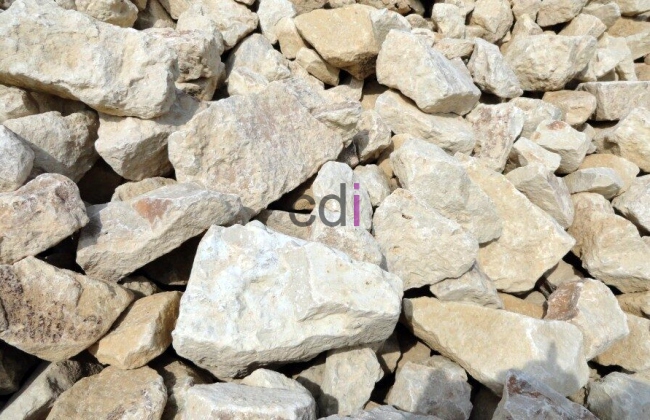 Jual Material Batu Limestone/Batu Kapur di  Tebet Jakarta Gratis Ongkir